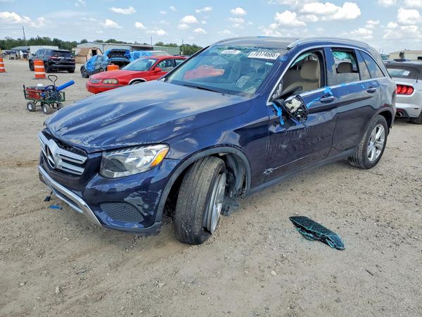 2018 MERCEDES-BENZ GLC-CLASS — DSFA — Front 3/4