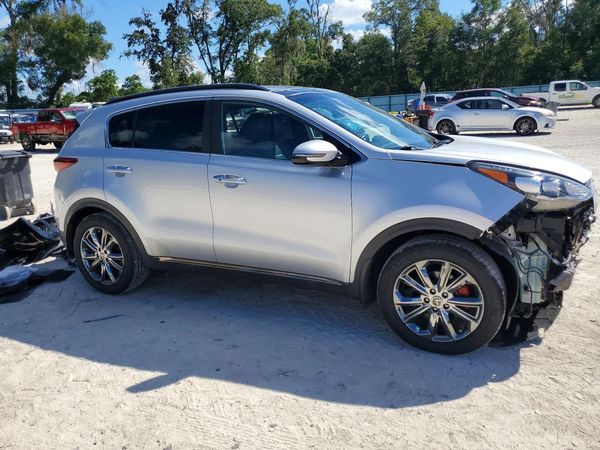 2020 KIA SPORTAGE — Passenger 3/4