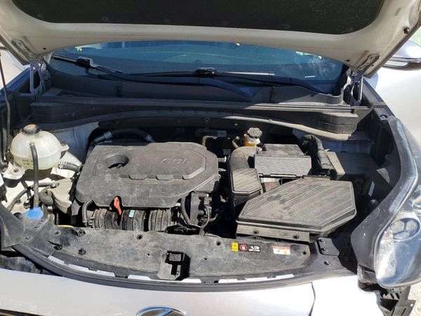 2020 KIA SPORTAGE — Engine bay