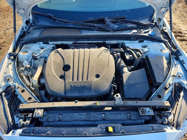 2024 VOLVO S60 Plus Dark — Engine bay