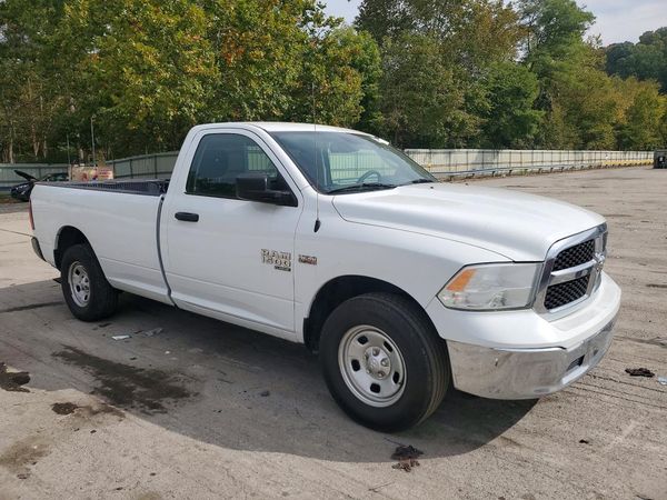 2020 RAM 1500 CLASSIC Classic DS — Passenger 3/4