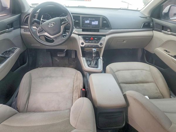 2017 HYUNDAI ELANTRA SE Base — CKPT