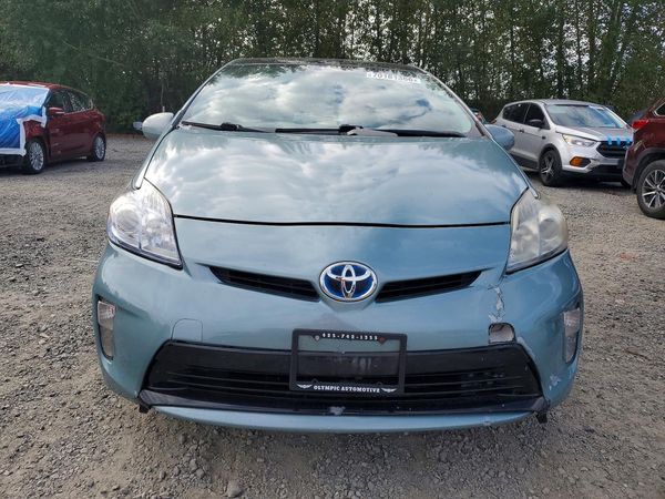 2013 TOYOTA PRIUS — DIRF
