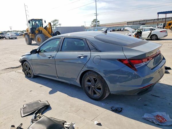 2022 HYUNDAI ELANTRA SEL w/ Convenience Pkg — DSRA