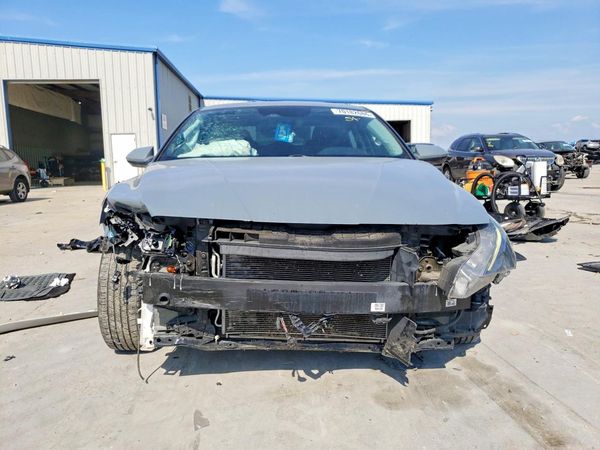 2022 HYUNDAI ELANTRA SEL w/ Convenience Pkg — DIRF