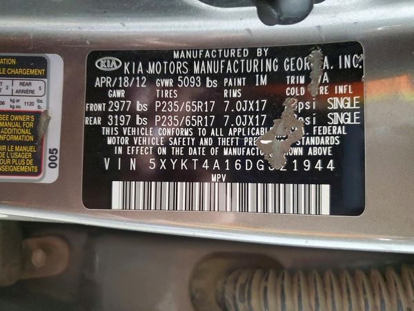 2013 KIA SORENTO Base / LX — VINS