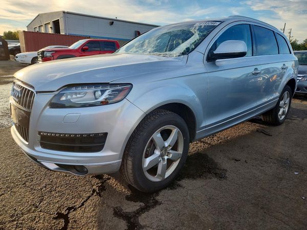 2015 AUDI Q7 — DSFA — Front 3/4