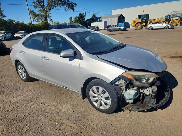 2014 TOYOTA COROLLA L/LE — Passenger 3/4