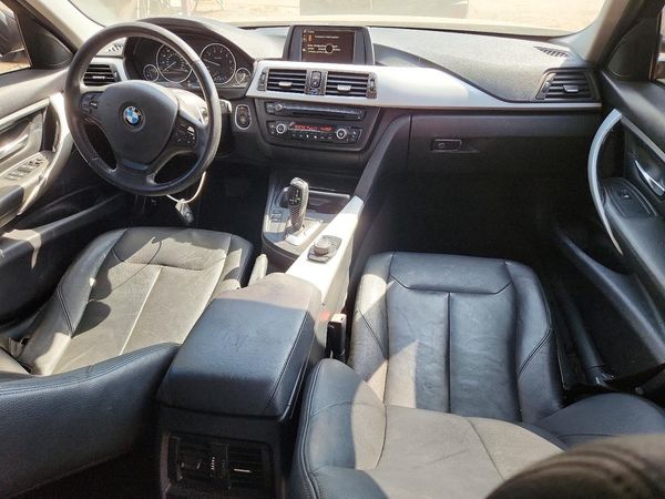 2014 BMW 320 SA — CKPT