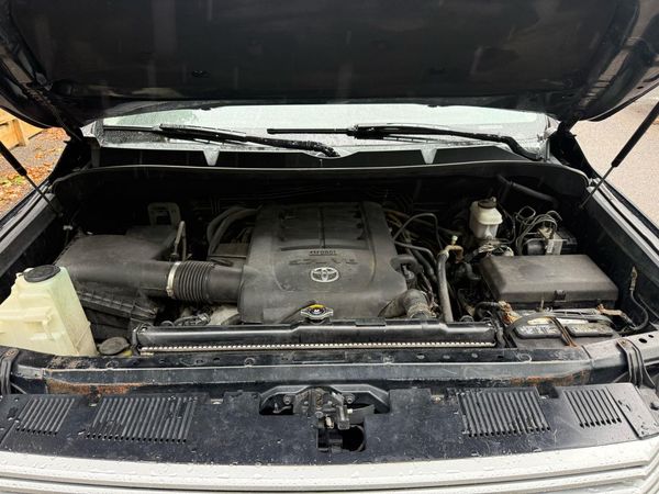 2015 TOYOTA TUNDRA Platinum Grade
