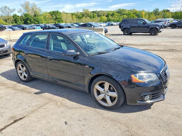 2012 AUDI A3 quattro Premium Plus — Passenger 3/4