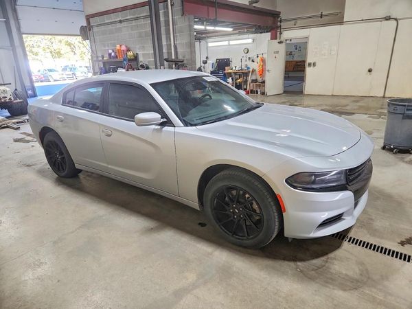 2021 DODGE CHARGER SXT — Passenger 3/4