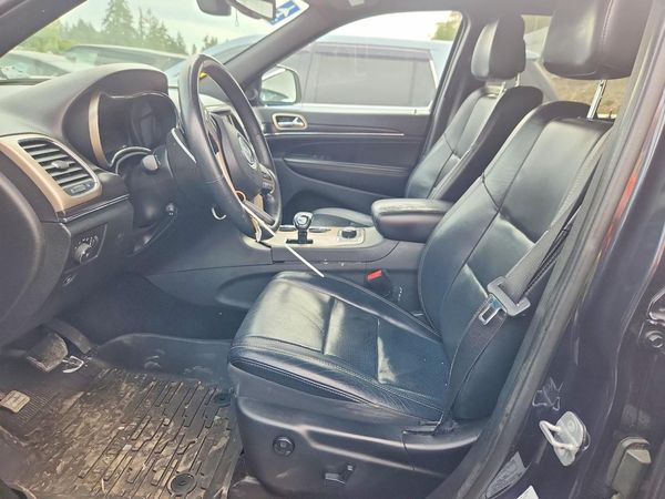 2014 JEEP CHEROKEE Limited — DENT