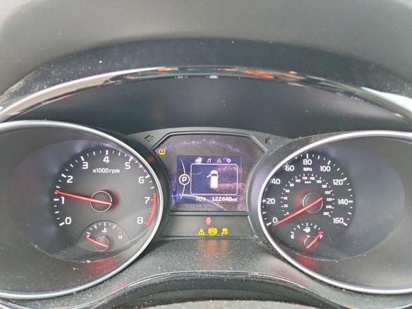 2015 KIA SEDONA GLS - Middle level — ODOM