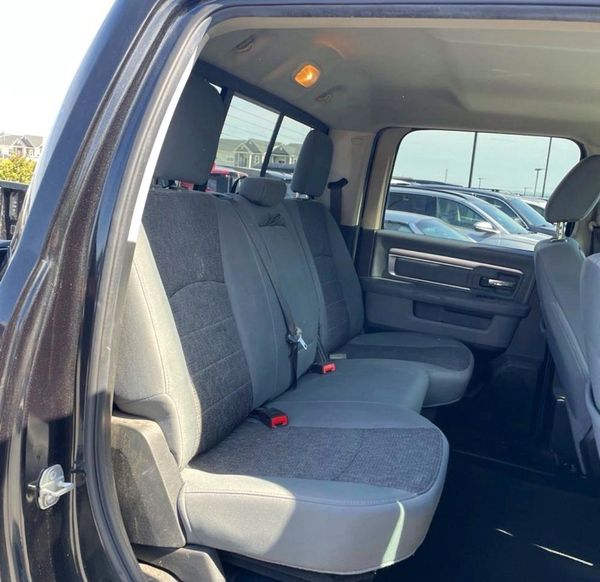 2018 RAM 1500 SLT