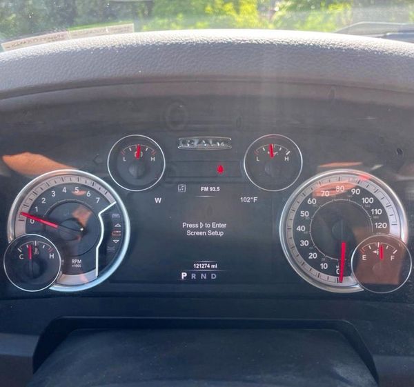 2018 RAM 1500 SLT