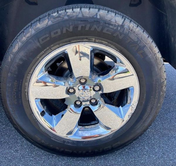 2018 RAM 1500 SLT