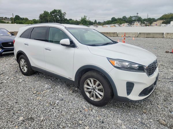 2020 KIA SORENTO L, LX, S — Passenger 3/4