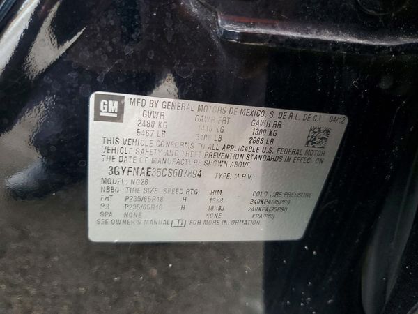 2012 CADILLAC SRX Luxury — VINS