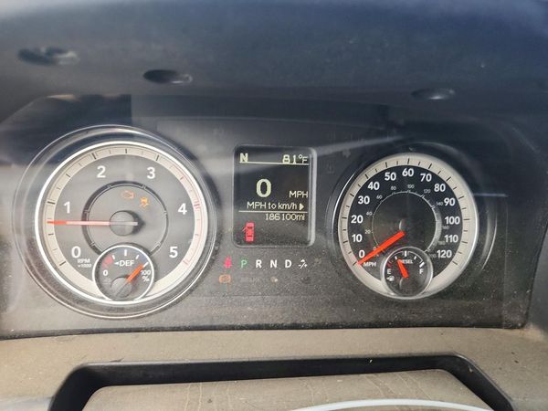 2016 RAM 3500 CREW CAB CHASSIS 4X4 — ODOM