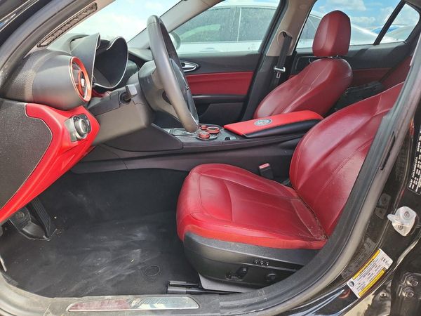 2019 ALFA ROMEO GIULIA RWD — DENT