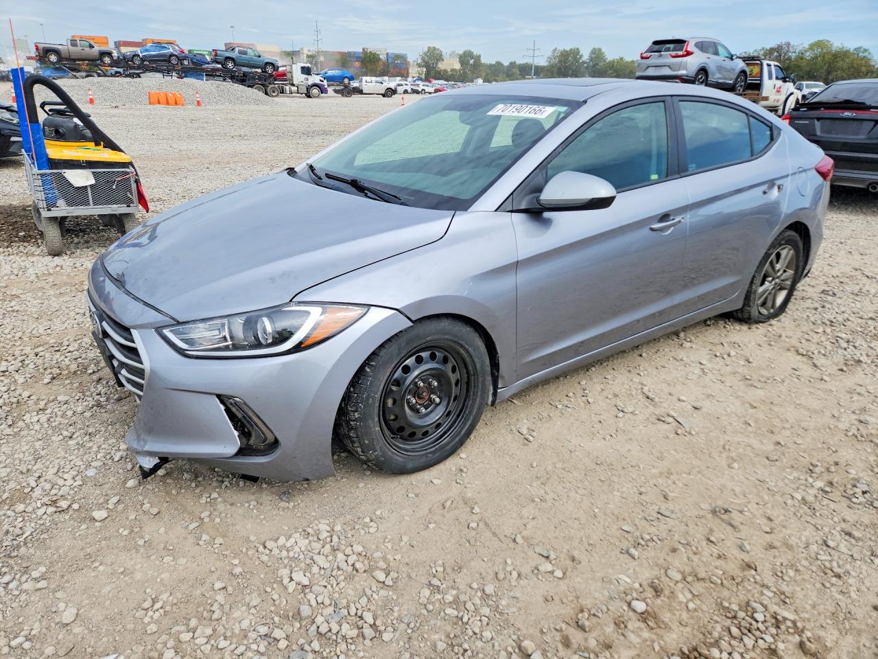 2017 HYUNDAI ELANTRA — Front 3/4