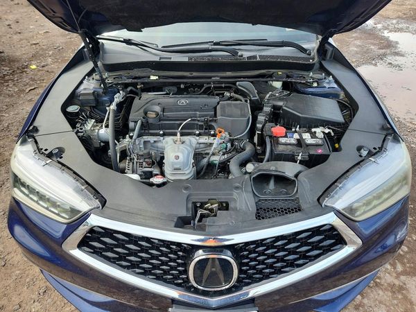 2020 ACURA TLX — Engine bay