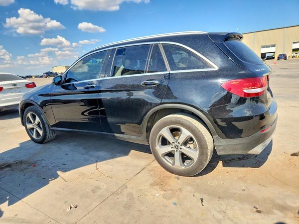 2018 MERCEDES-BENZ GLC GLC300 — DSRA