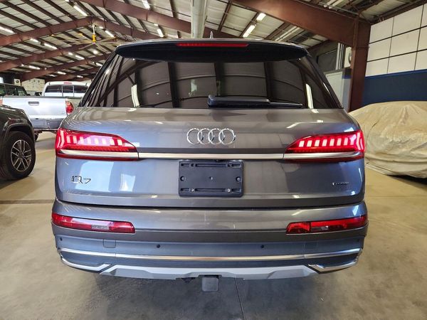 2020 AUDI Q7 quattro Premium Plus — DIRR