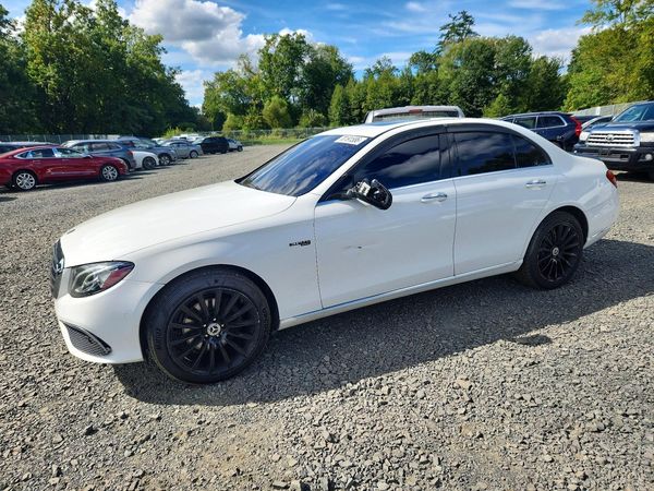 2018 MERCEDES-BENZ E — DSFA — Front 3/4