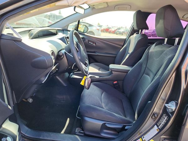 2017 TOYOTA PRIUS One/Two — DENT