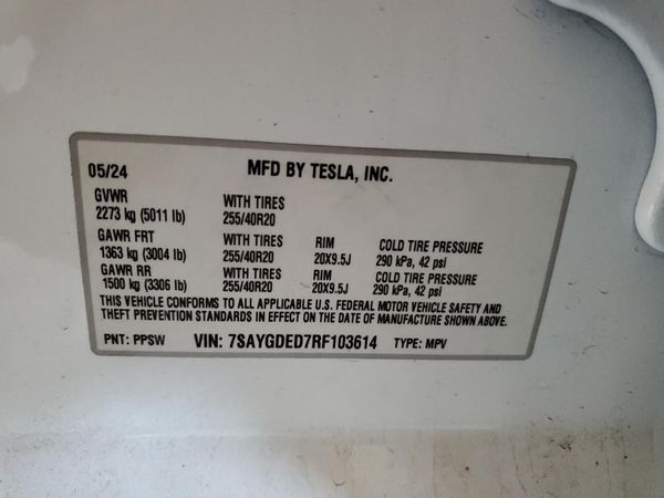2024 TESLA MODEL Y