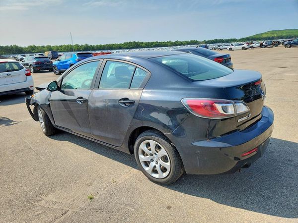 2013 MAZDA 3 SV/Base — DSRA