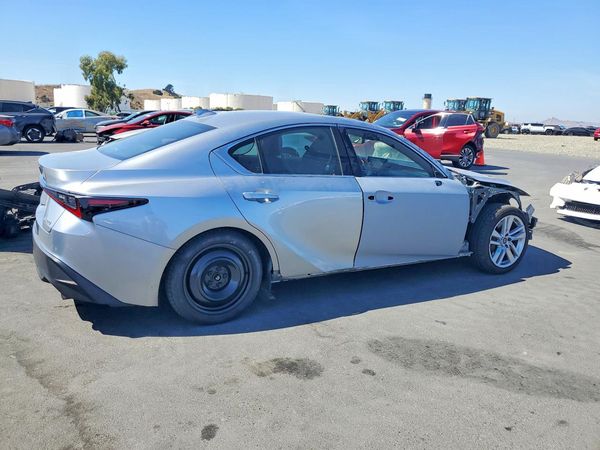 2021 LEXUS IS 300 Comfort — PSRA