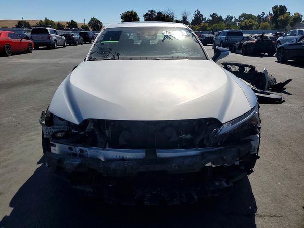 2021 LEXUS IS 300 Comfort — DIRF