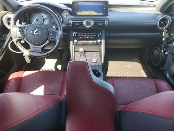 2021 LEXUS IS 300 Comfort — CKPT