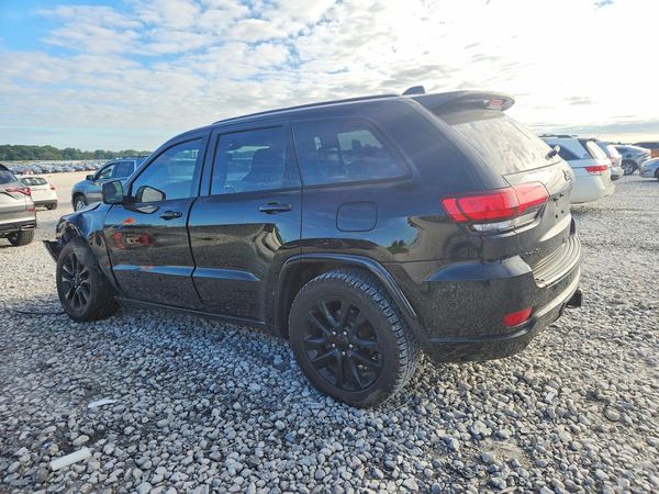 2017 JEEP GRAND CHEROKEE Laredo — DSRA