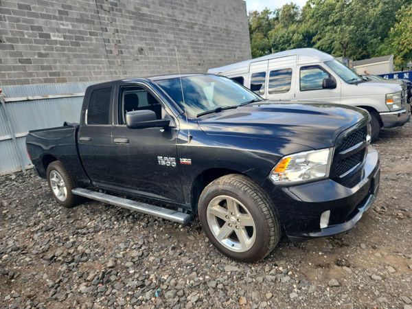 2017 RAM 1500 ST — Passenger 3/4