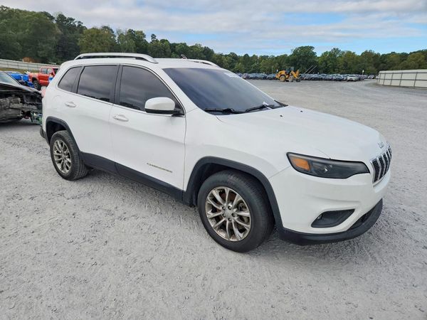 2019 JEEP CHEROKEE Latitude Plus — Passenger 3/4