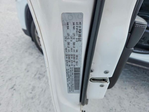 2019 JEEP CHEROKEE Latitude Plus — VINS