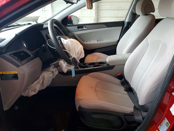 2016 HYUNDAI SONATA — DENT