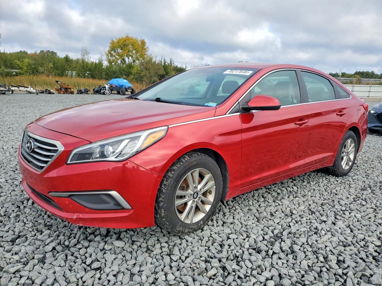 2017 HYUNDAI SONATA SE, Eco — Front 3/4