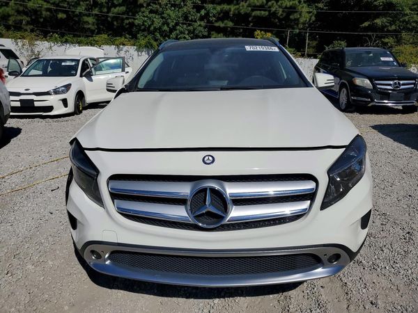 2015 MERCEDES-BENZ GLA GLA250 — DIRF