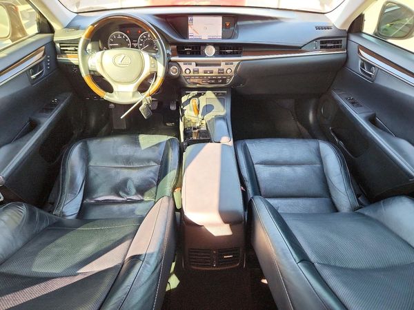 2013 LEXUS ES 350 — CKPT