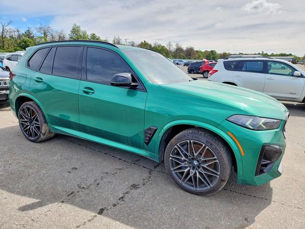 2025 BMW X5 X5 M Competition — Passenger 3/4