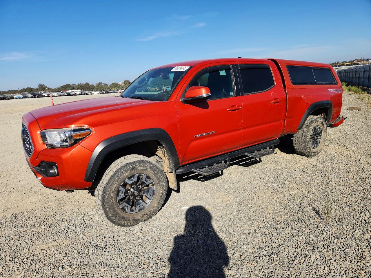 2018 TOYOTA TACOMA — Front 3/4