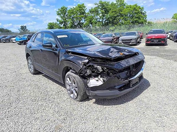 2024 MAZDA CX-30 Premium Package