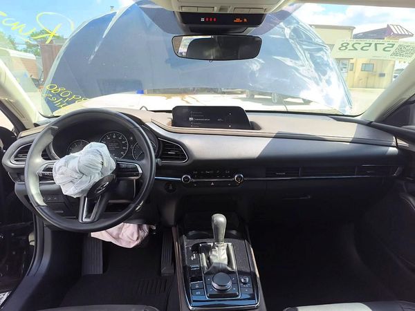2024 MAZDA CX-30 Premium Package