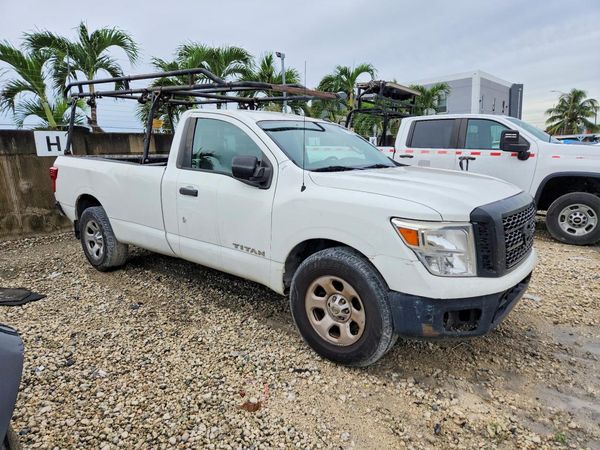 2019 NISSAN TITAN — Passenger 3/4