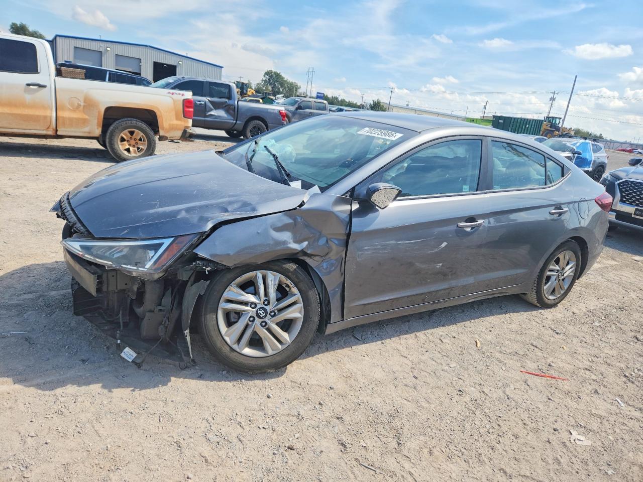 2019 HYUNDAI ELANTRA — Front 3/4